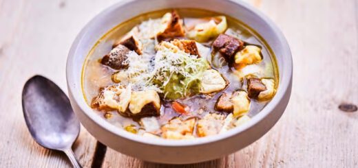 Enzi vaří: Bayerische Brotsuppe